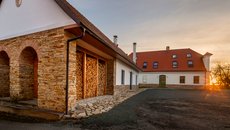 Rekonstrukce statku na sídlo firmy