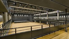 Interiér multifunkční haly Forum Karlín