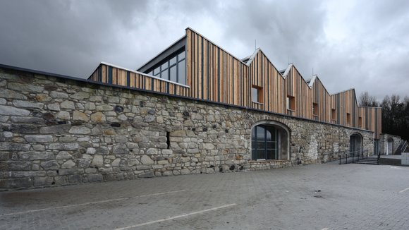 JACER - rekonstrukce hospodářského dvora