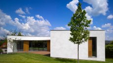 RODINNÝ DŮM V ŘEVNICÍCH