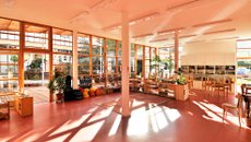 ŠKOLKA A TRÉNINKOVÁ KAVÁRNA V KRČI