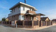 Rodinný dům Křeslice