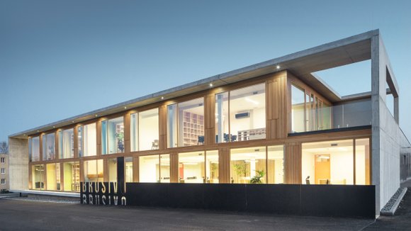 Administrativní budova firmy Brusivo