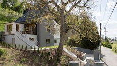 REKONSTRUKCE RODINNÉHO DOMU VŠENORY