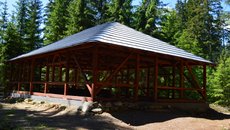 Zastřešení zaniklé brusírny skla