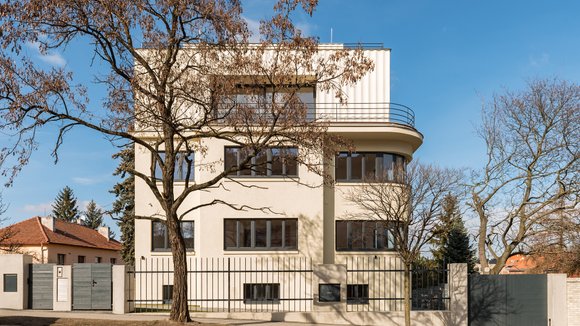 Přestavba vily Peroutkova
