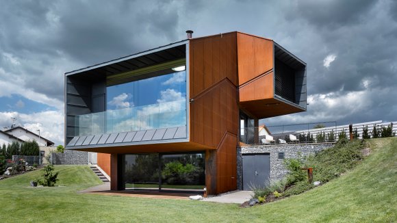 Vila severně od Prahy