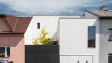 RODINNÝ DŮM S ATELIÉREM