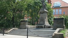 Pomník Benedikta Roezla