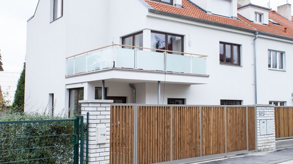 Přístavba a stavební úpravy řadového rodinného domu Jiřinková