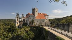 OBNOVA A KONZERVACE STRÁŽNÍ VĚŽE ZÁMKU VRANOV NAD DYJÍ 