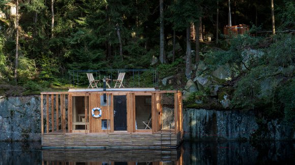 Plovoucí sauna Lom
