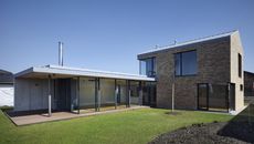 Rodinný dům Zbuzany