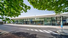 Výpravní budova ŽST Praha-Radotín