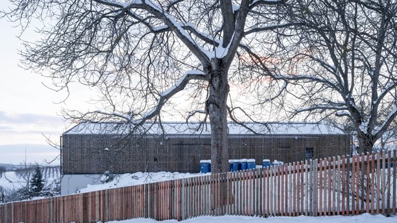 Lihovar s pěstitelskou pálenicí