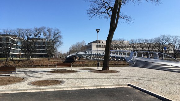 Lávka přes Labe v Hradci Králové