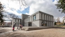 19.CHODOV - přestavba bývalé výrobny knedlíků na městskou knihovnu