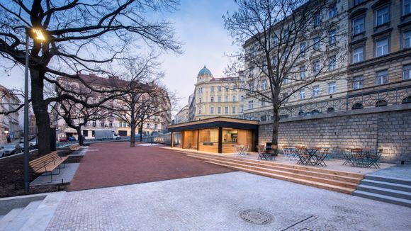 Revitalizace Kostnického náměstí